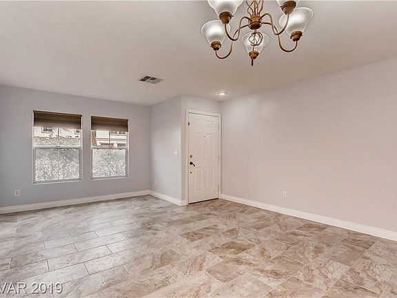 5th image of 237 Fox Lake Ave