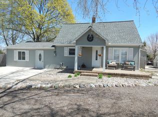 5022 Deland Rd, Flushing, MI 48433