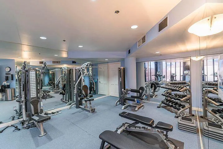 570 Ocean Dr #601 — Photo 31