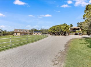 230 S Oak Forest Dr, Dripping Springs, TX 78620