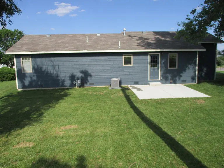 1113 Wright Ave — Photo 7