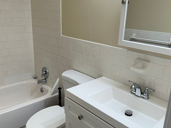2nd image of 809 Sledgehammer Dr