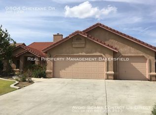 9804 Cheyenne Dr, Bakersfield, CA 93312