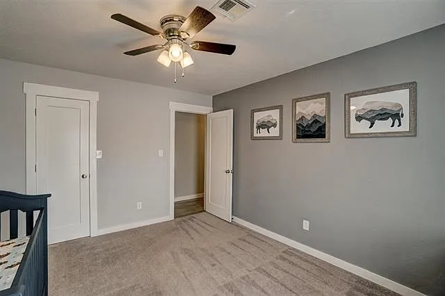 905 NE Dove Ln — Photo 17