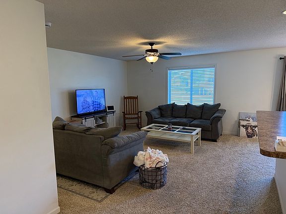4th image of 1106 Honey Creek Way NE