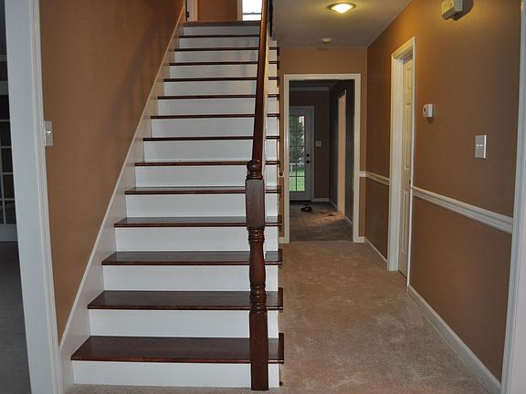 3rd image of 12744 Ackley Cir