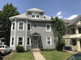 20 Sachem St, Springfield, MA 01108