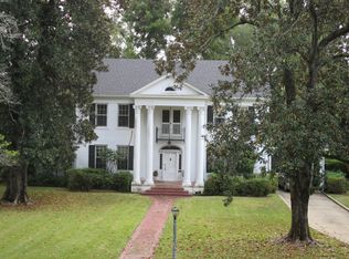 1202 Island Dr, Monroe, LA 71201