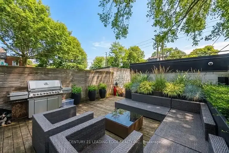 81 Dagmar Ave #1A — Photo 8