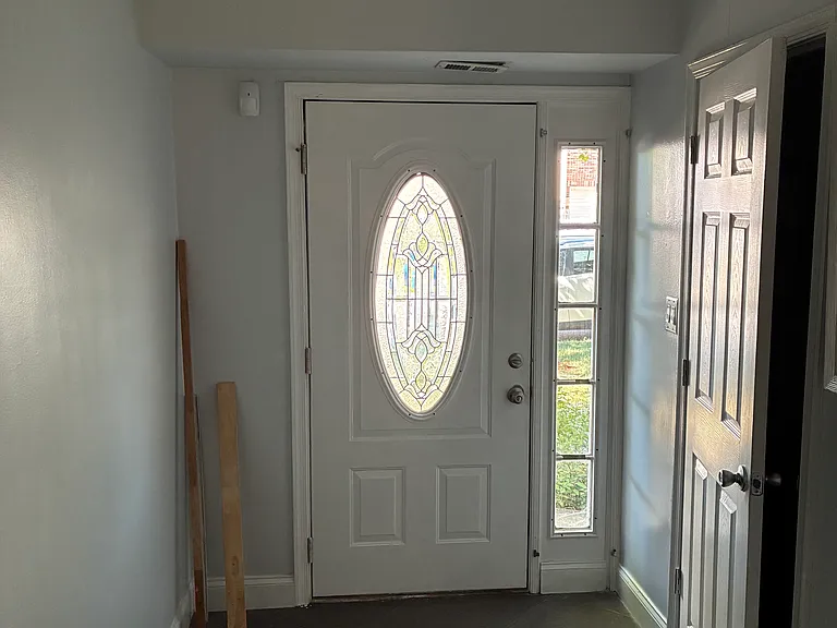 2521 Markham Ln — Photo 2