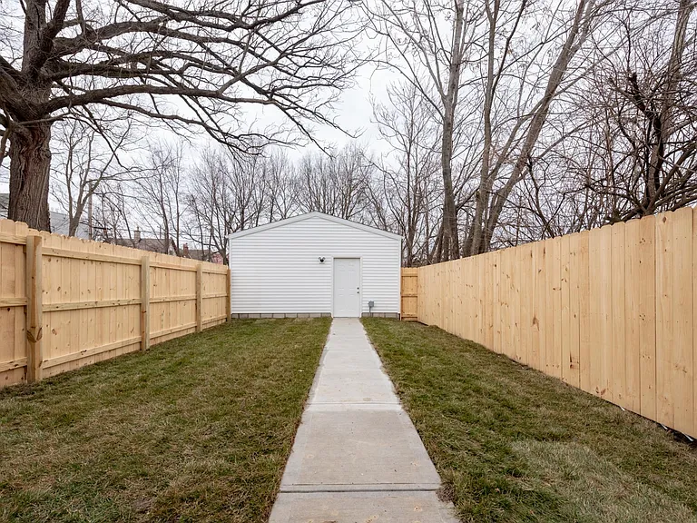 1022 E Rich St — Photo 24
