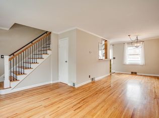 2050 Montreal Ave, Saint Paul, MN 55116