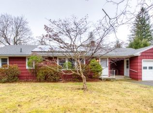 4 Muzzy St, Spencer, MA 01562