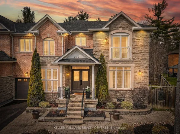 370 Strouds Ln, Pickering, ON L1V 7J2