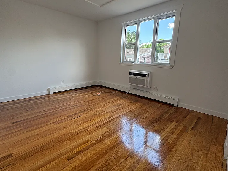 232 Emerson Ave #2 — Photo 3