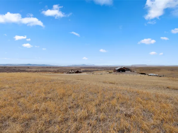 Grandview Ct, Great Falls, MT 59404