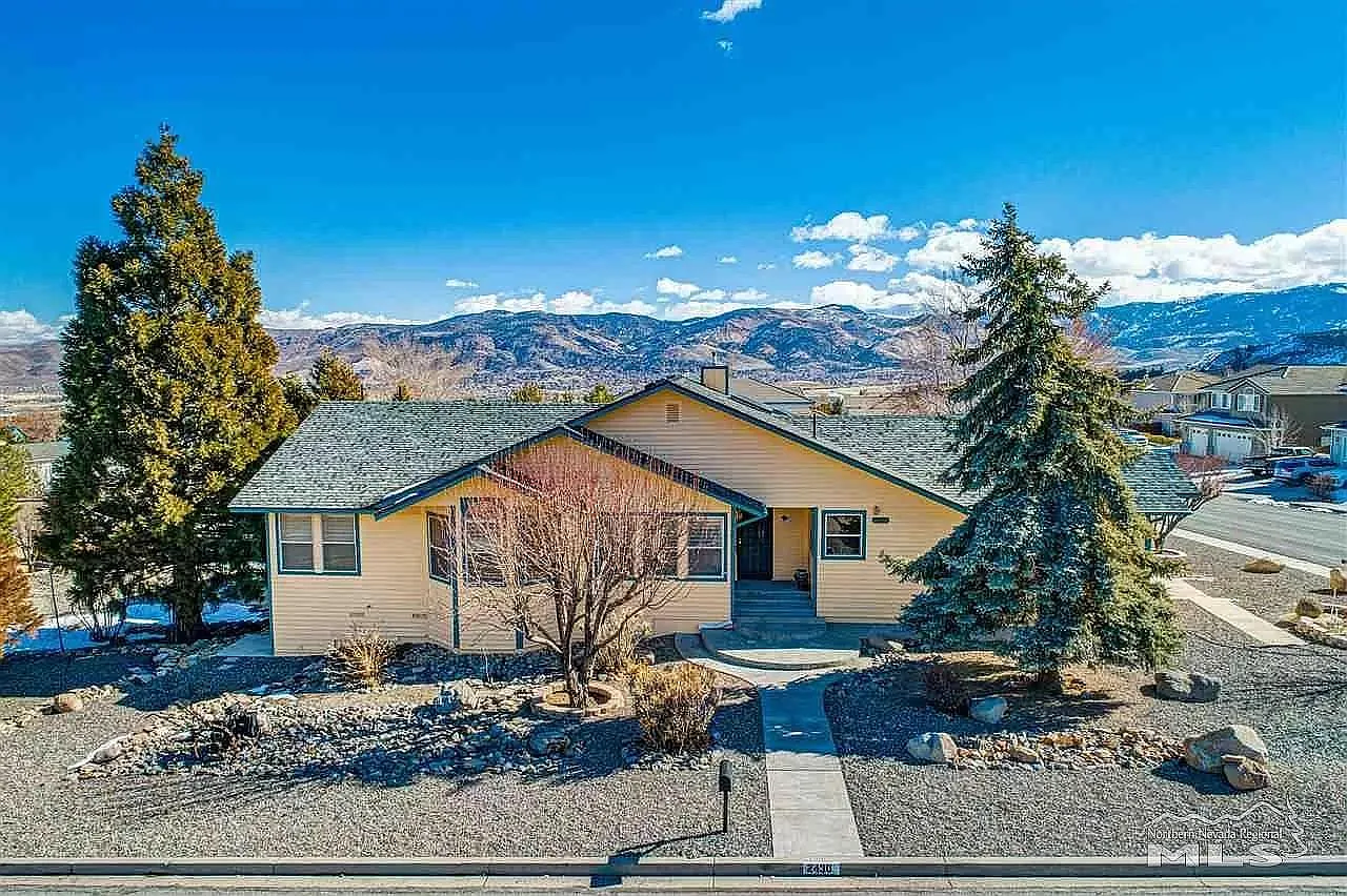 2430 Telluride Dr — Photo 2