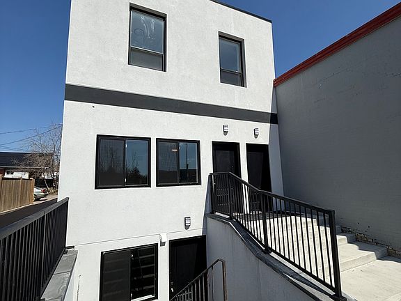 2nd image of 28 West St N