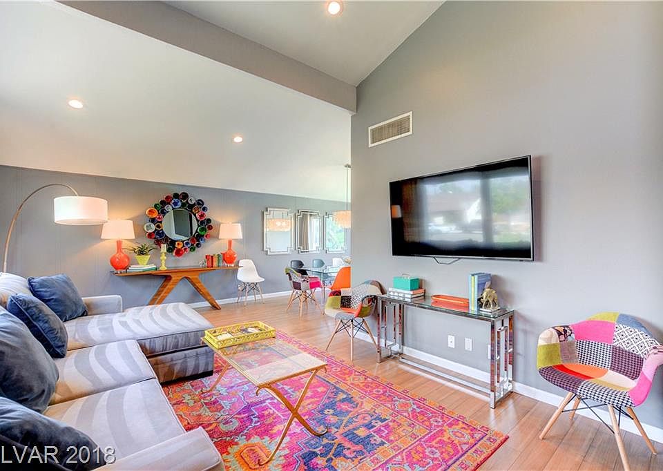 1st image of 4372 Thorndale Pl