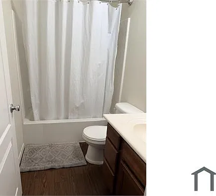 4 bed, 1800 sqft, $2,400 — Photo 4