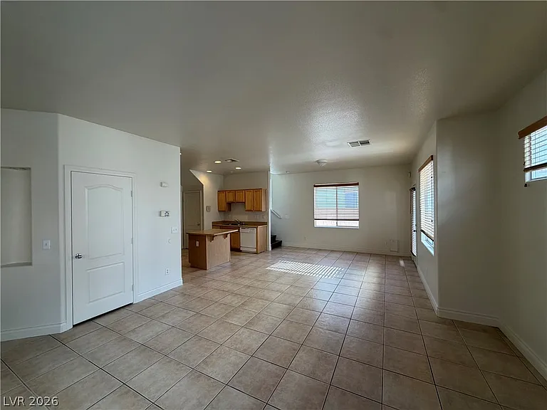 3762 Corpolo Ave — Photo 8