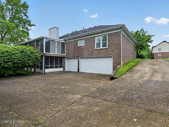 4th image of 27 Autumn Hill Ct