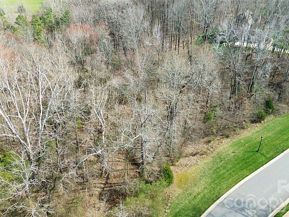 5th image of 8206 Caliterra Dr