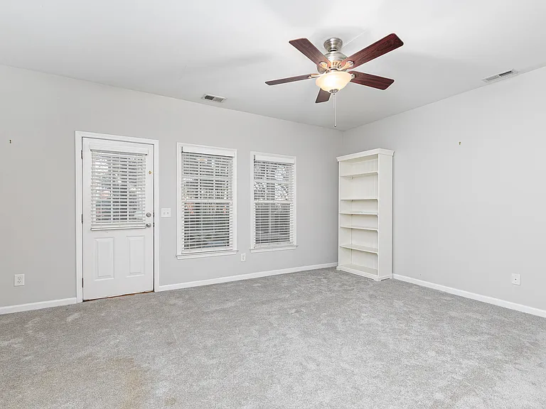 5258 Kershaw Ct SE #3 — Photo 5