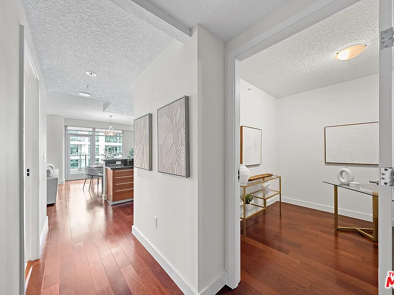 3141 Michelson Dr #1506 — Photo 36
