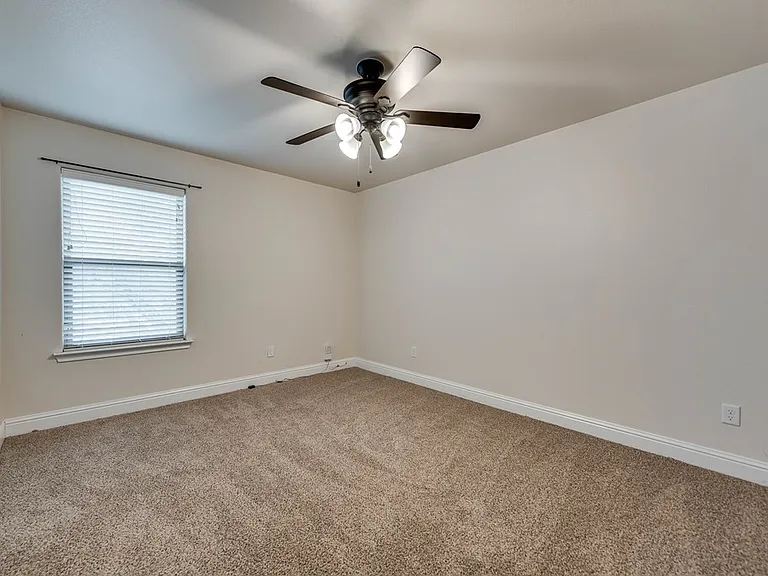 6901 Cattleman Dr — Photo 19