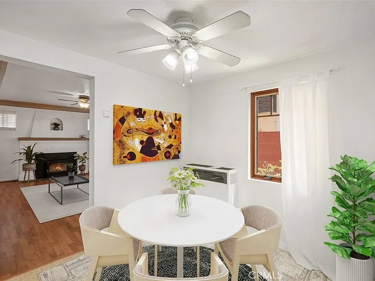 832 Cypress Ave — Photo 8