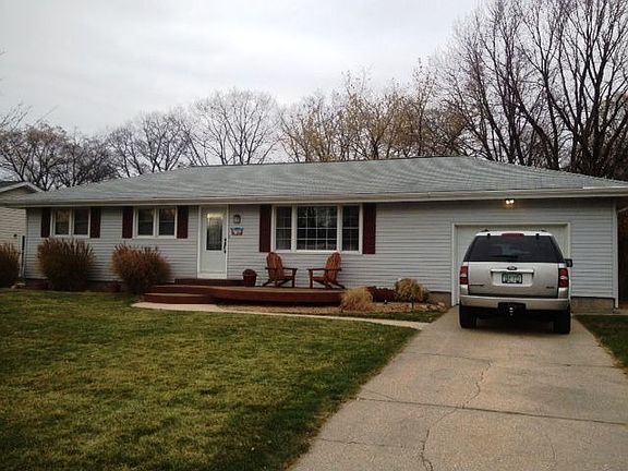 5th image of 2232 Lawnel Ave