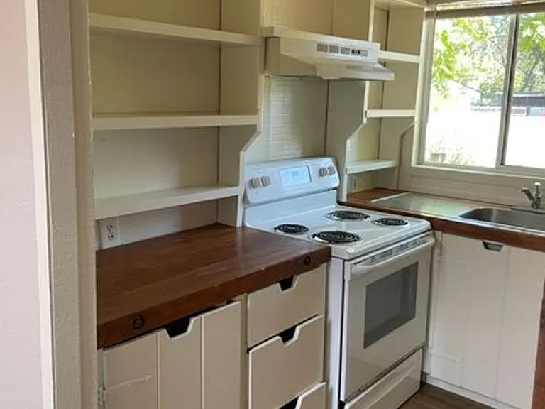 El Rancho Cottages — Photo 3