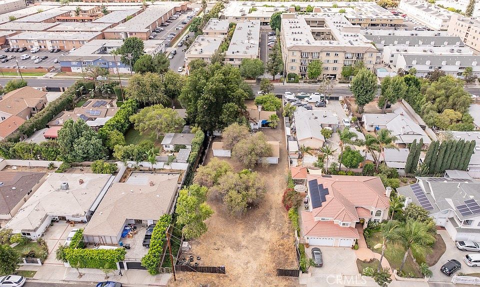 1st image of 7840 Ventura Canyon Ave