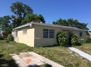 1931 NW 184th St, Miami Gardens, FL 33056