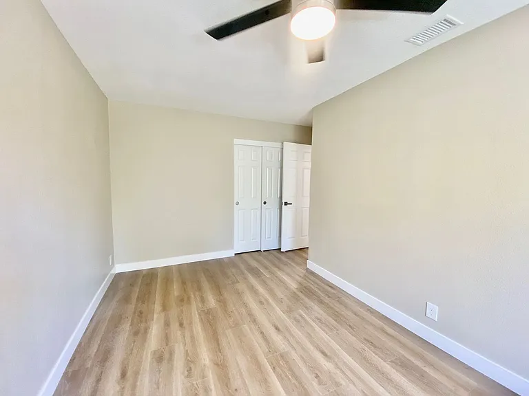 7349 Cross Dr — Photo 17
