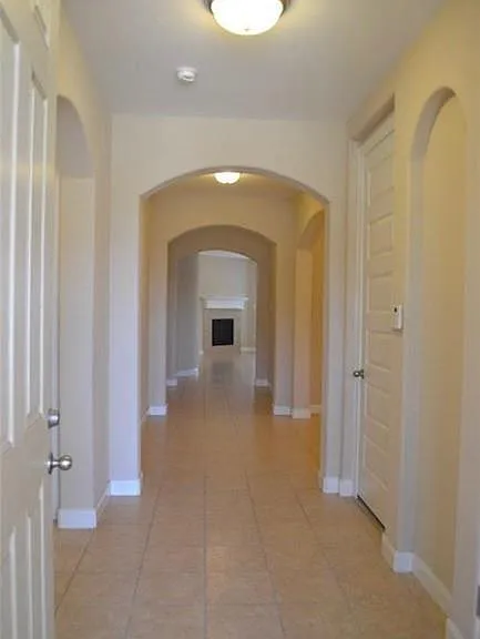 2014 Hughes Ranch Rd — Photo 2