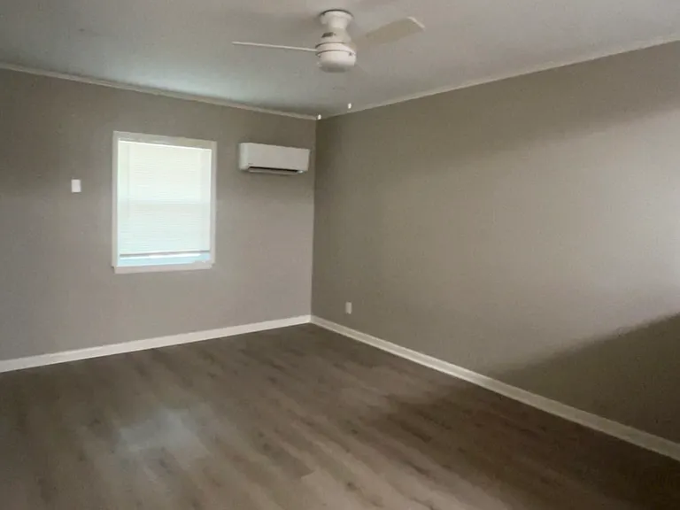 1116 S Quincy Ave E — Photo 2