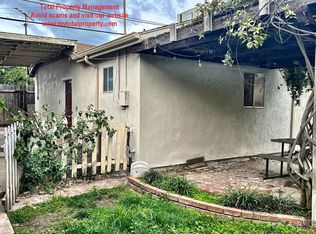 618 1/2 N Gem St, Tulare, CA 93274
