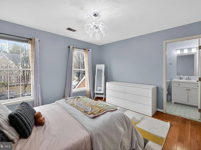11433 Seneca Forest Cir — Photo 35
