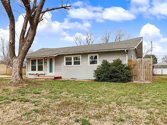 2nd image of 4226 W Memory Ln