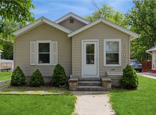 3409 Wright St, Des Moines, IA 50316