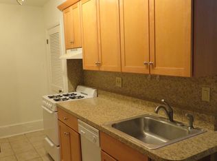 317 S 10th St APT 2F, Philadelphia, PA 19107