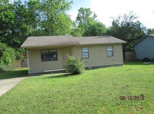 1802 Kelly Dr, Jacksonville, AR 72076