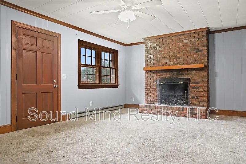2 bed, 1.0 bath, 800 sqft, $1,000 — Photo 3