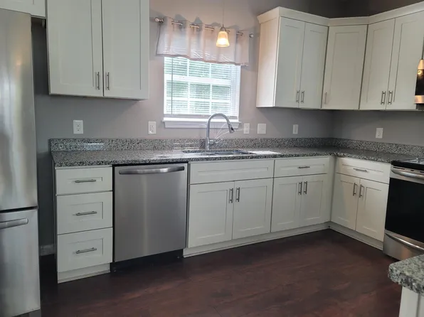 1533 Manson St, Norfolk, VA 23523