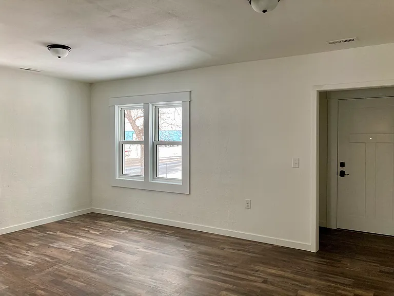 503 Cook Ave — Photo 22