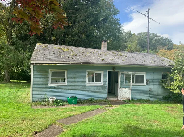 43 Philo Curtis Road, Newtown, CT 06482