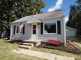 208 S Thorncrest Ave, Creve Coeur, IL