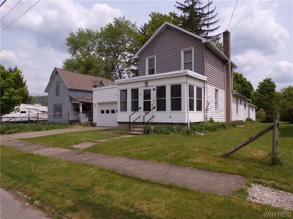 438 4th Ave, Olean, NY 14760